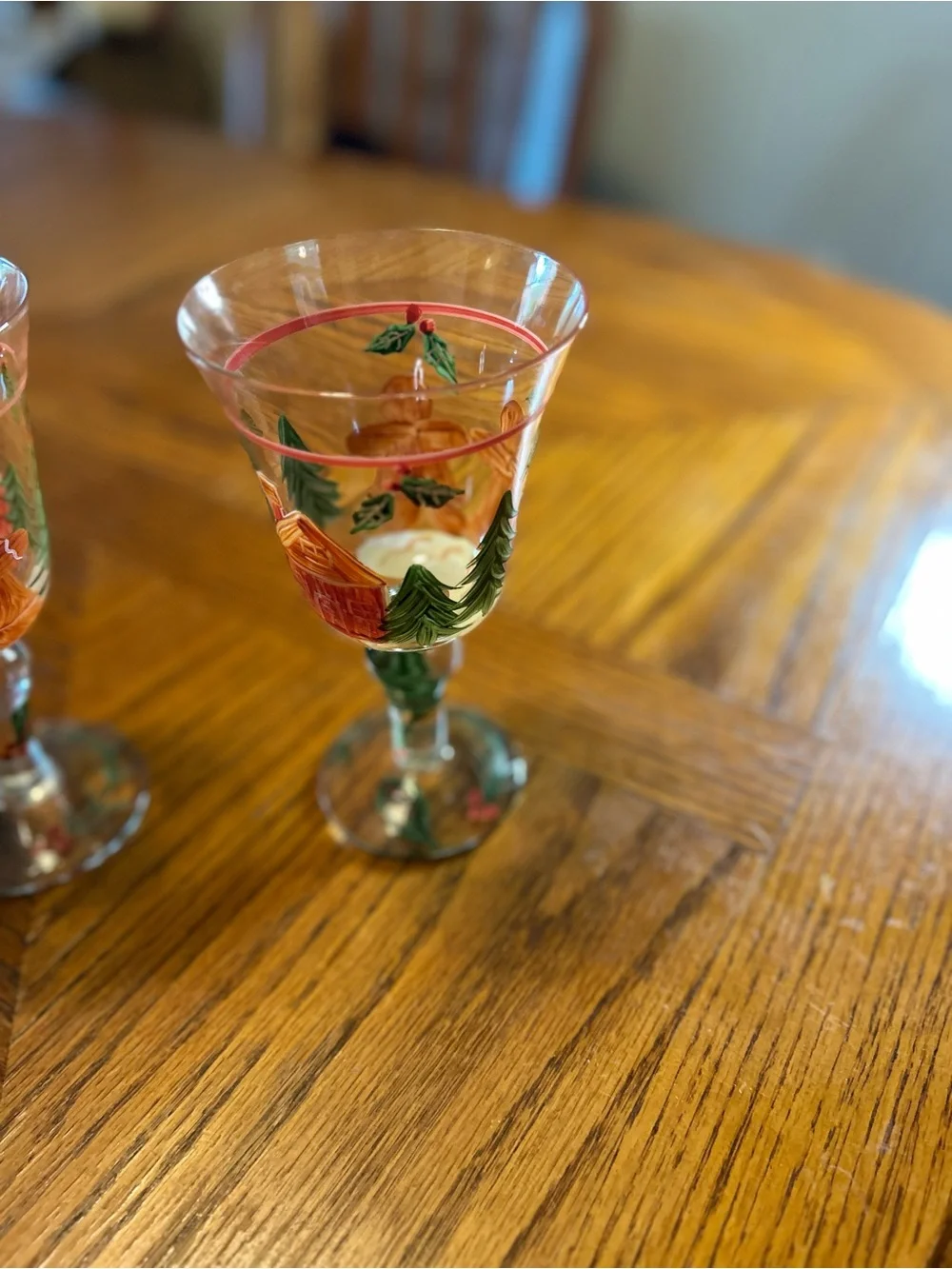 Hand-Painted Holiday Wine Glass - Green & Red